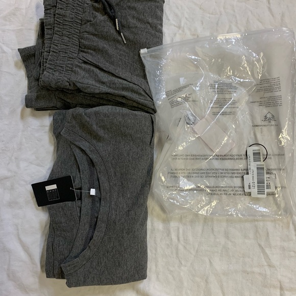 Women’s Sweatshirt And Pants - Picture 5 of 9